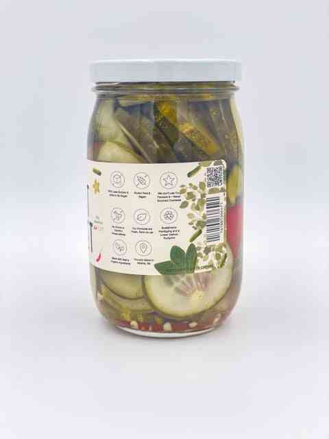 Heat and Sweet Pickles jar back view