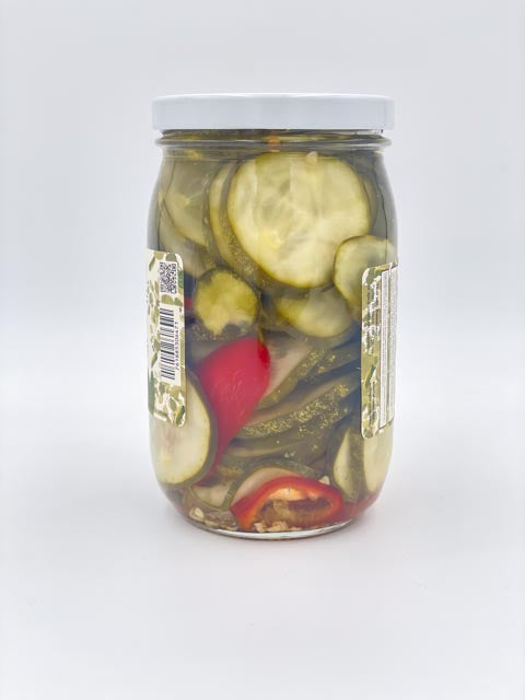 Heat and Sweet Pickles jar side view