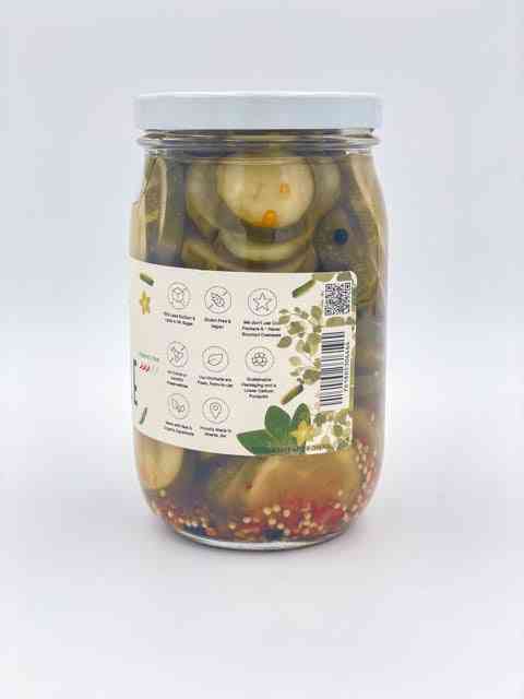 The Hot Pickle jar back view, showcasing ingredients