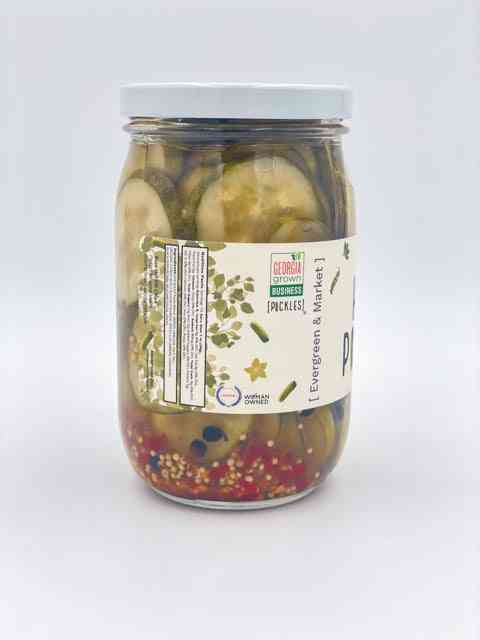 The Hot Pickle jar side label, highlighting product details